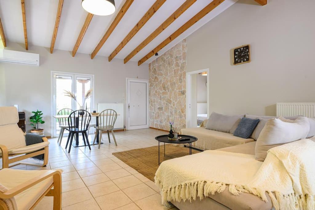 Villa Farmbill Markópoulon Esterno foto