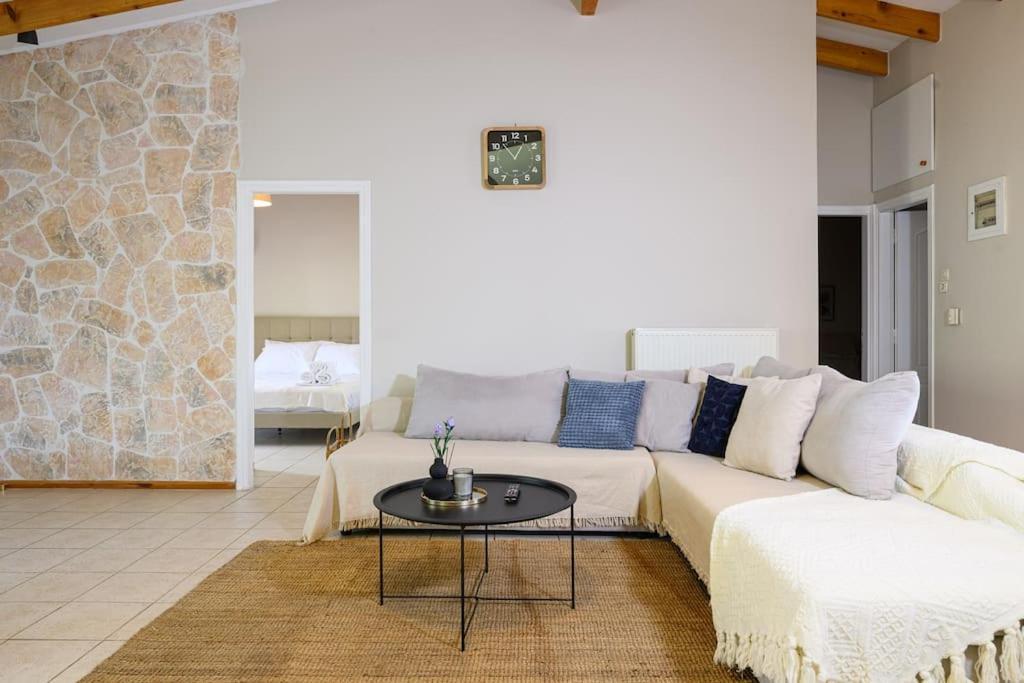 Villa Farmbill Markópoulon Esterno foto